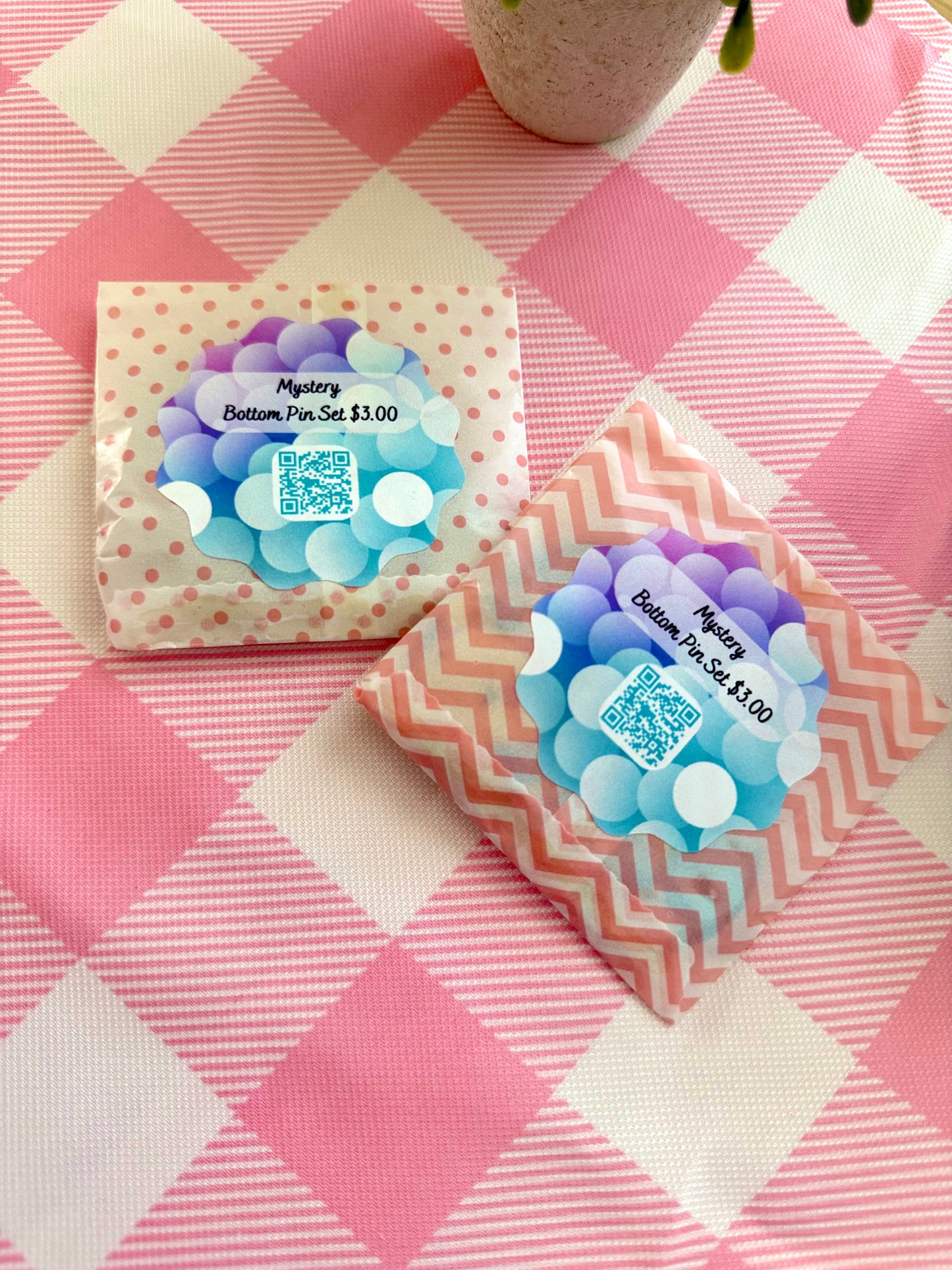 Mystery Button Pin Set