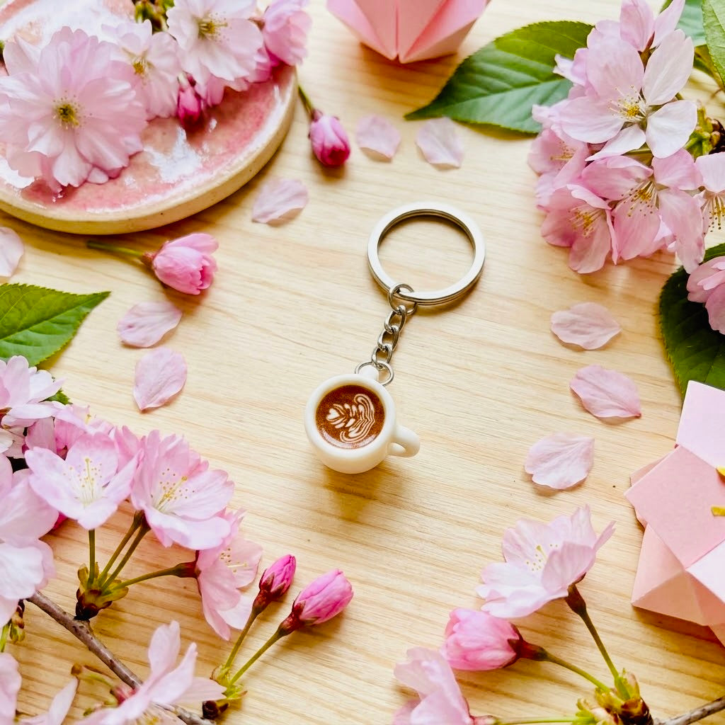 Barista Love Mug Keychain – Cute Bag Charm & Gift for Aesthetic Backpacks